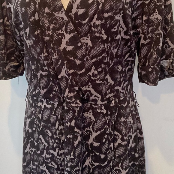 Apt. 9 Faux Wrap Dress without belt - EUC - Picture 3 of 6